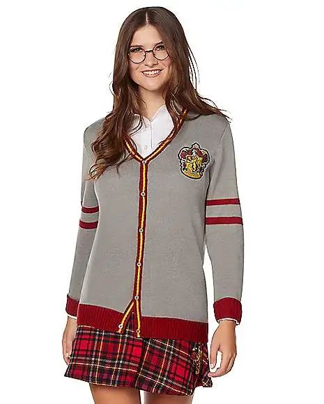 Spirit Halloween Gryffindor Sweater - Harry Potter 3 Spirit Halloween Gryffindor Sweater - Harry Potter